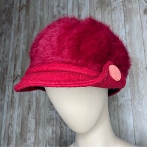 Faux Angora Fuzzy Newsboy Cap Cranberry Color w Button Trim Unbranded One Size